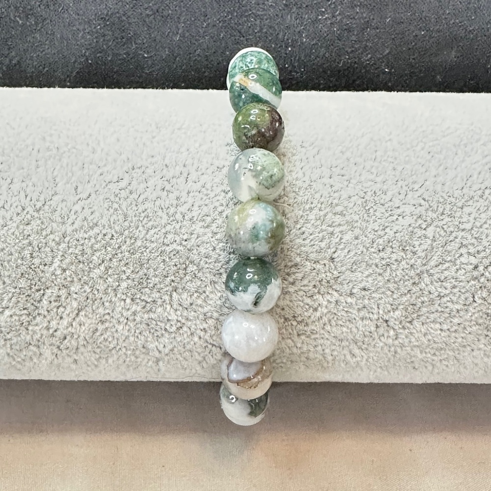 Tree Agate beaded stretchy bracelet. Multicolor stones. - Picture 6 of 16
